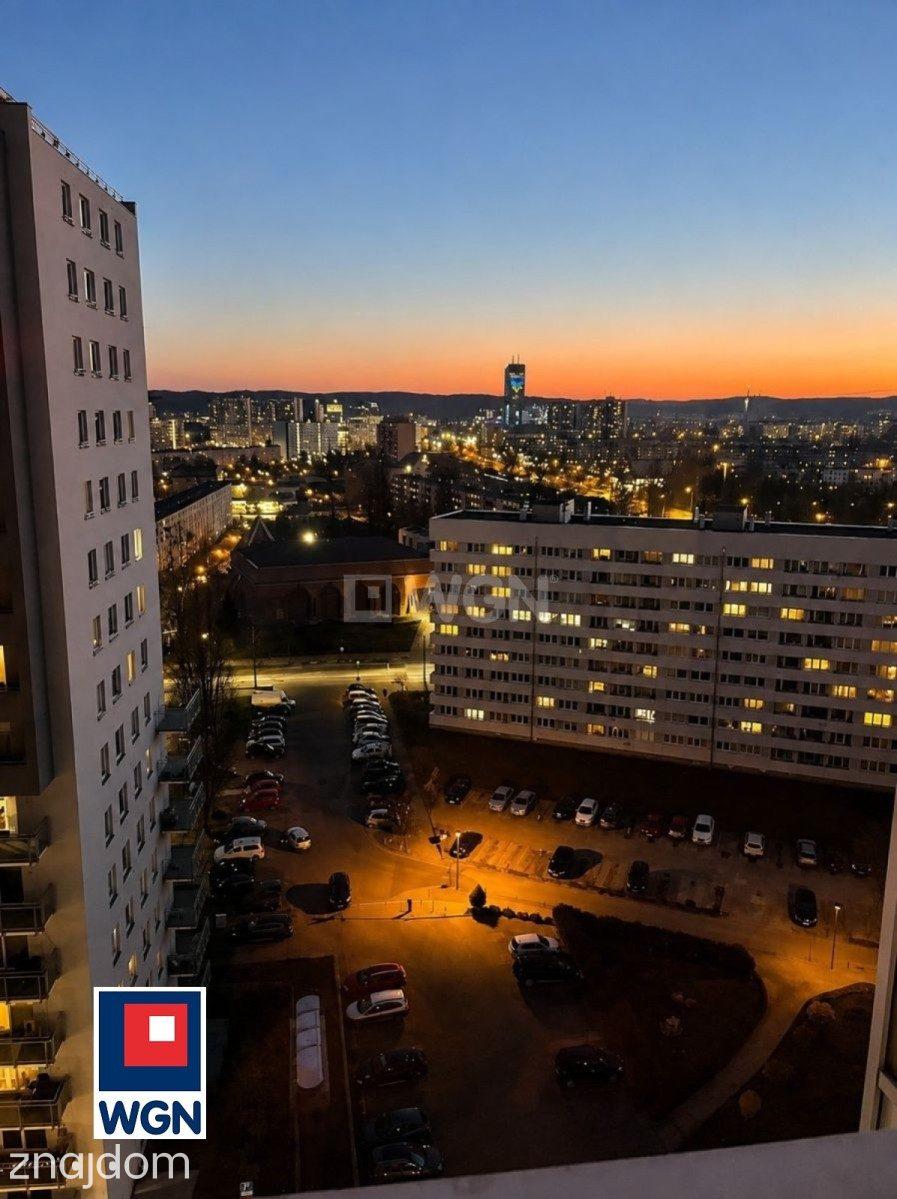 Mieszkanie na  sprzedaż Gdańsk - Mieszkanie na 13. piętrze z loggią - Przymorze - zdjęcie 2