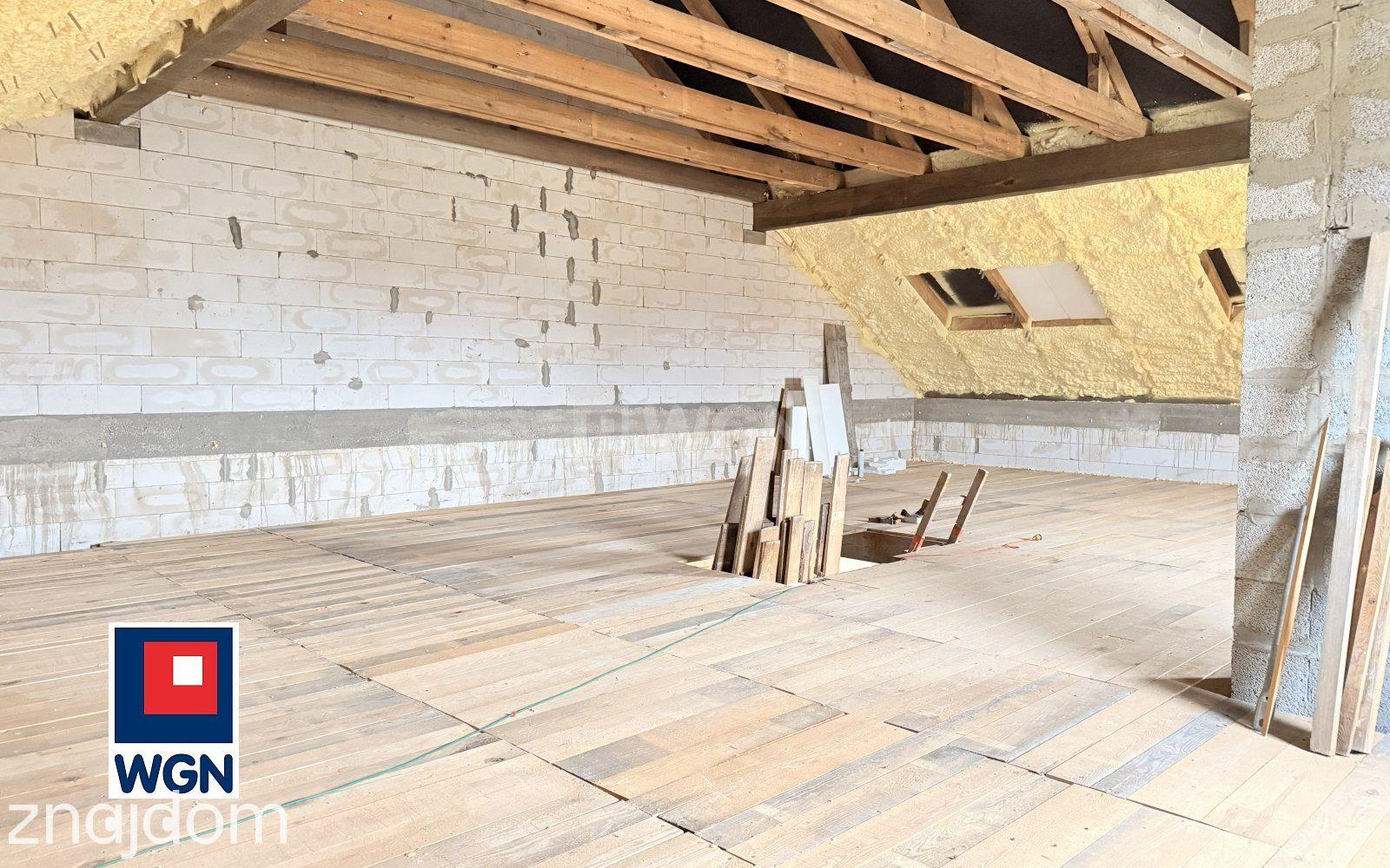 Dom na sprzedaż Nowiny - Nowiny, działka 700m2, bliźniak 168 m2 - zdjęcie 3