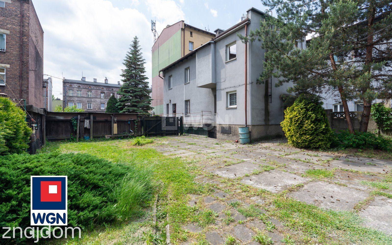 Dom na sprzedaż Chorzów - Dom z dużą działką i potencjałem inwestycyjnym - zdjęcie 10