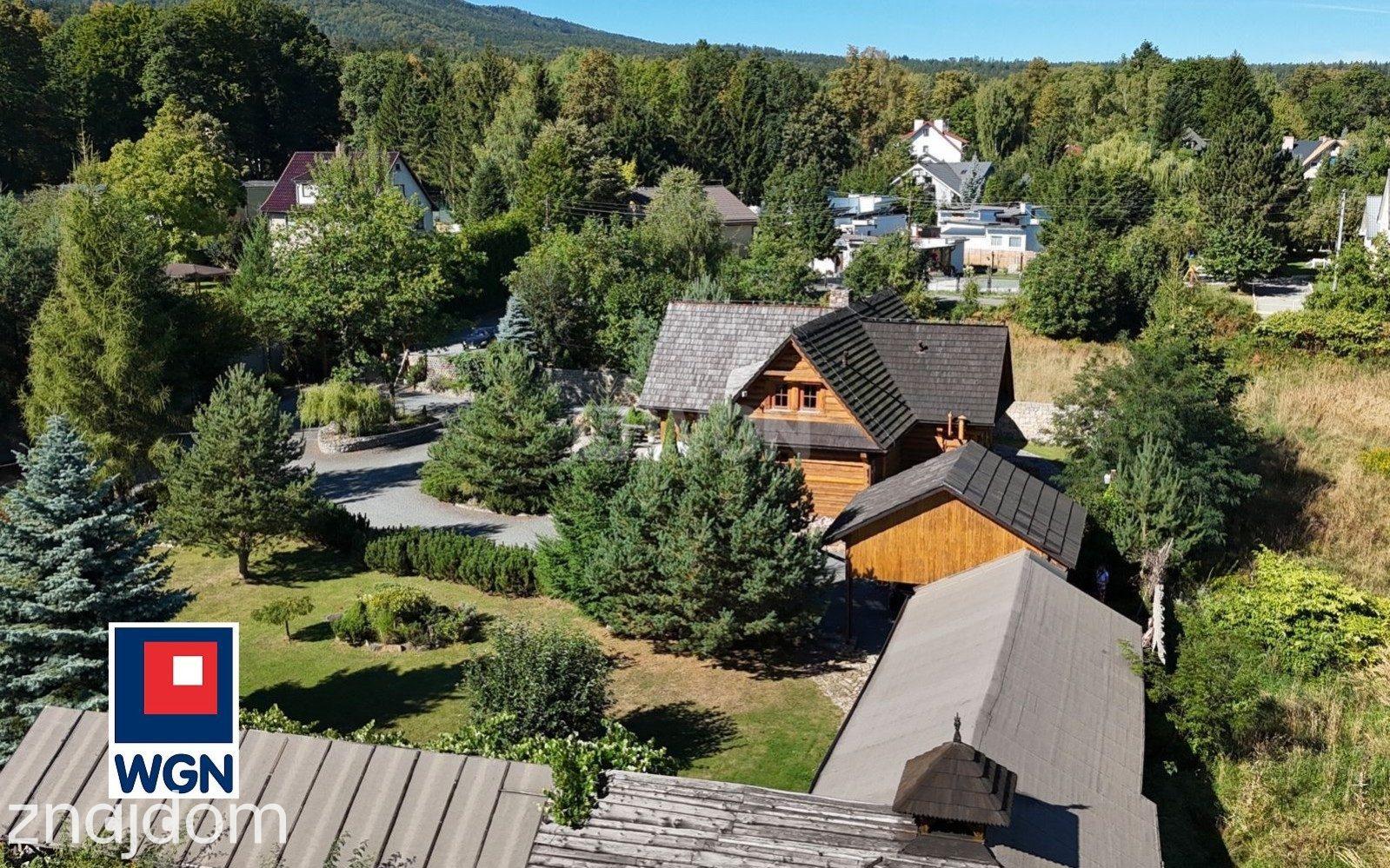 Dom na  sprzedaż Polanica-Zdrój - Klimatyczny dom drewniany z ogrodem oraz dom dla gości. - zdjęcie 2