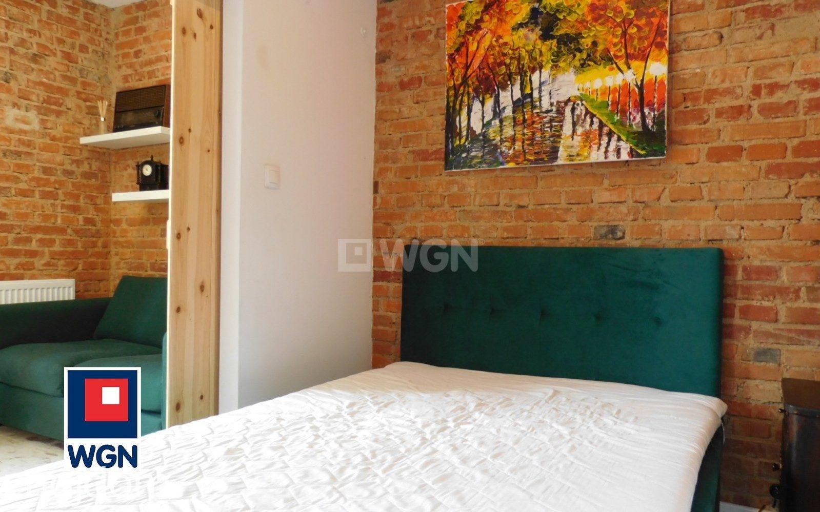 Dom na  sprzedaż Ostrów Wielkopolski - Dom z 4 apartamentami. - zdjęcie 11