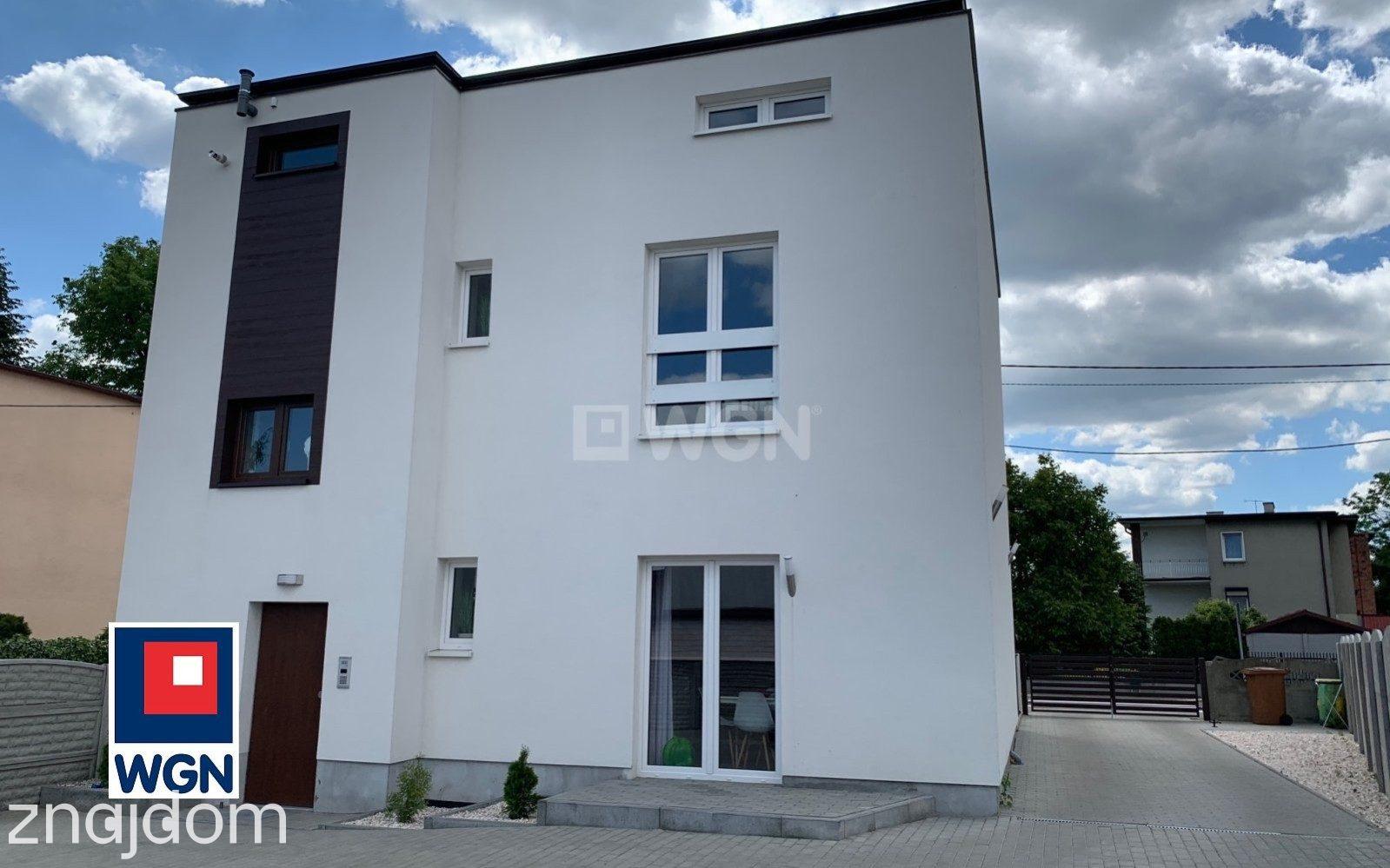 Dom na  sprzedaż Ostrów Wielkopolski - Dom z 4 apartamentami. - zdjęcie 19