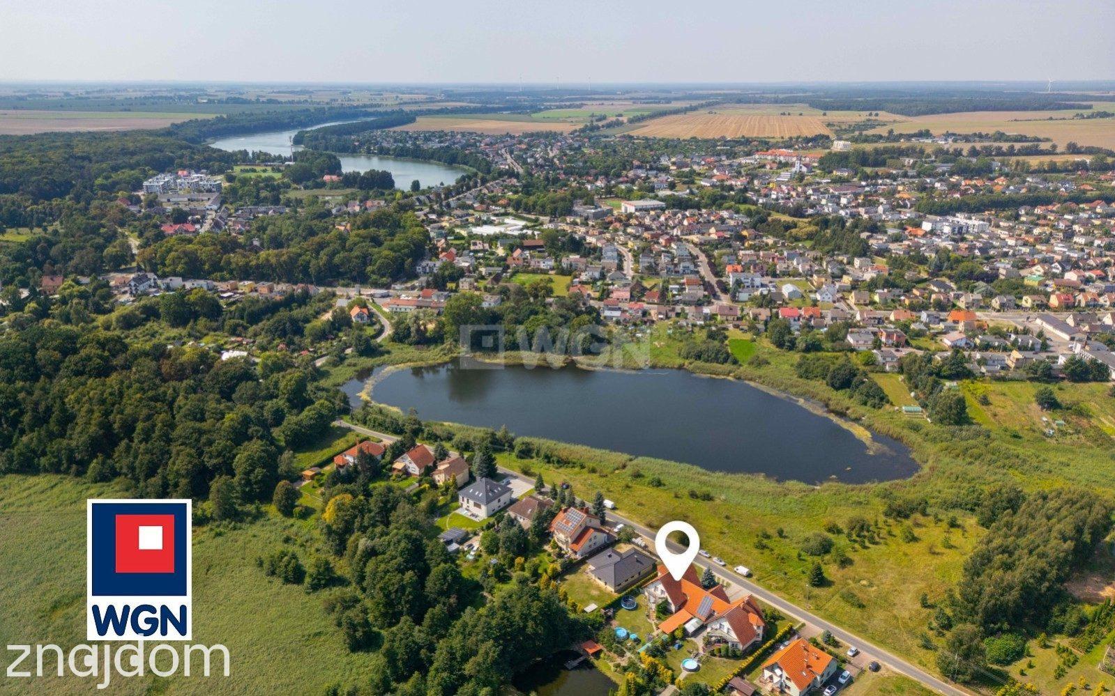 Dom na  sprzedaż Złotów - Dom w zabudowie bliźniaczej, 400 m2, 7 pokoi, ogród, staw - Złotów