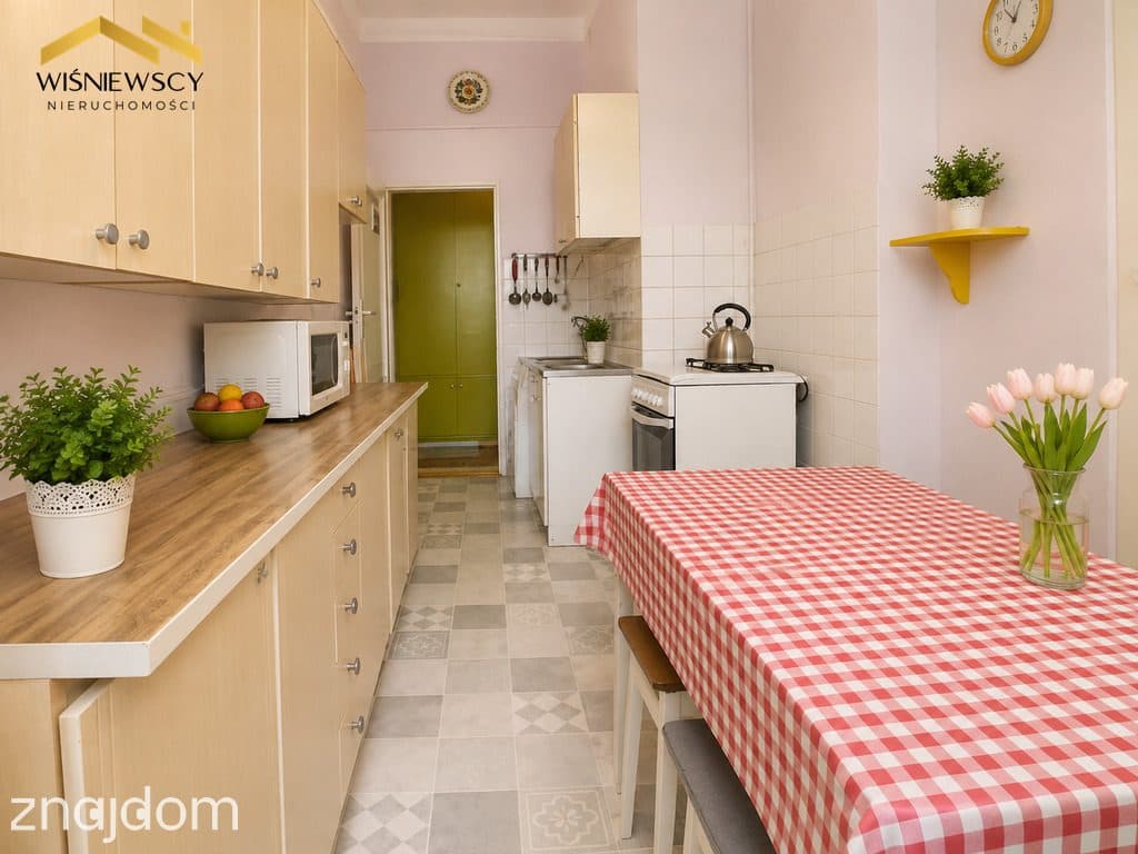 Stylowa kamienica 65 m² w centrum Malborka - zdjęcie 4