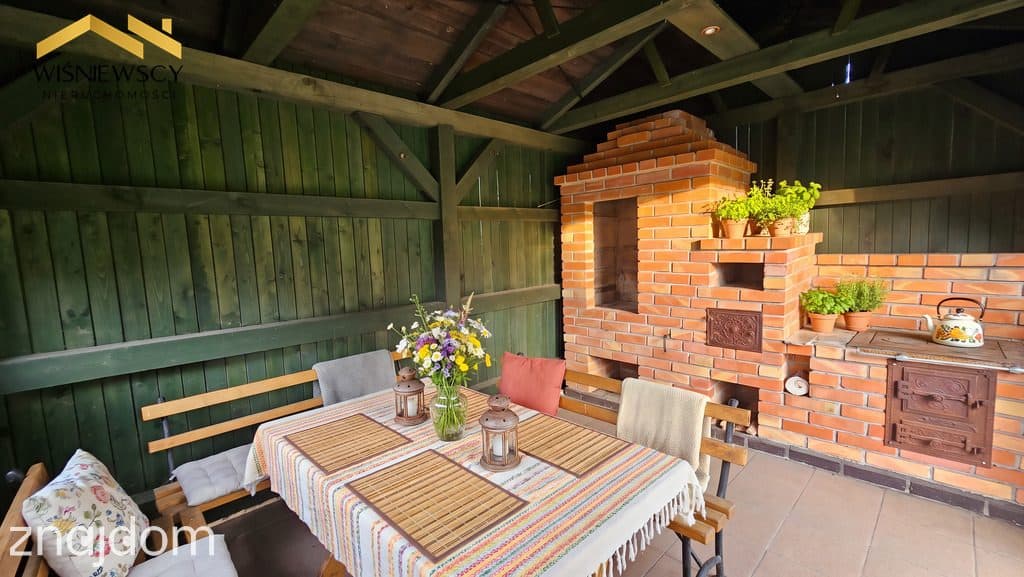 Dom ze stajnią na działce 8256 m²-Kochanówka - zdjęcie 6