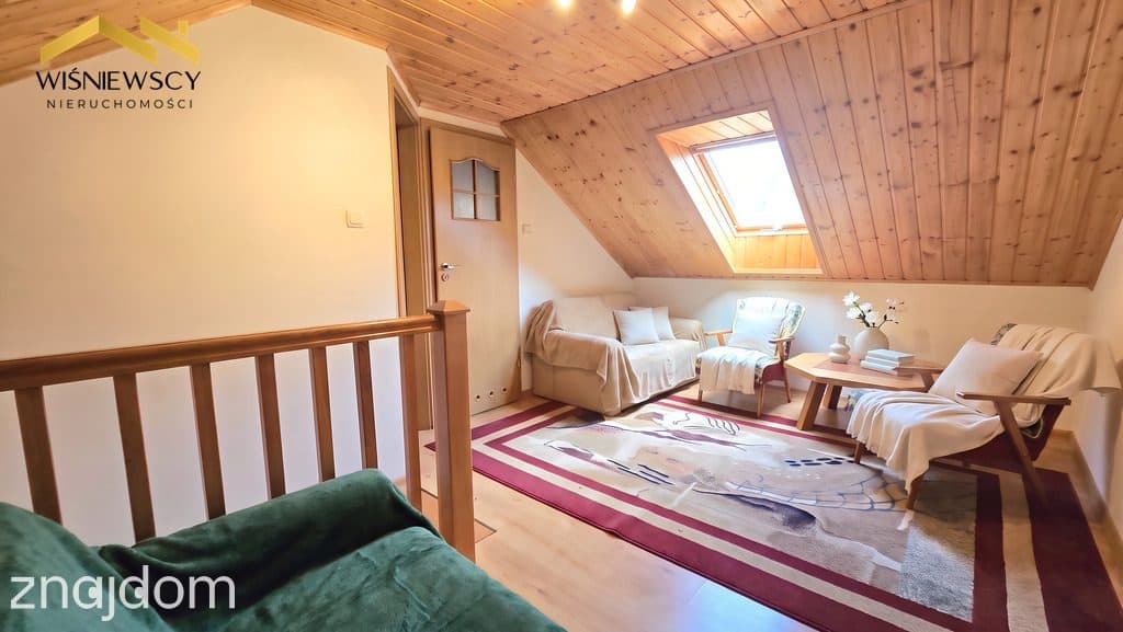 Dom ze stajnią na działce 8256 m²-Kochanówka - zdjęcie 14