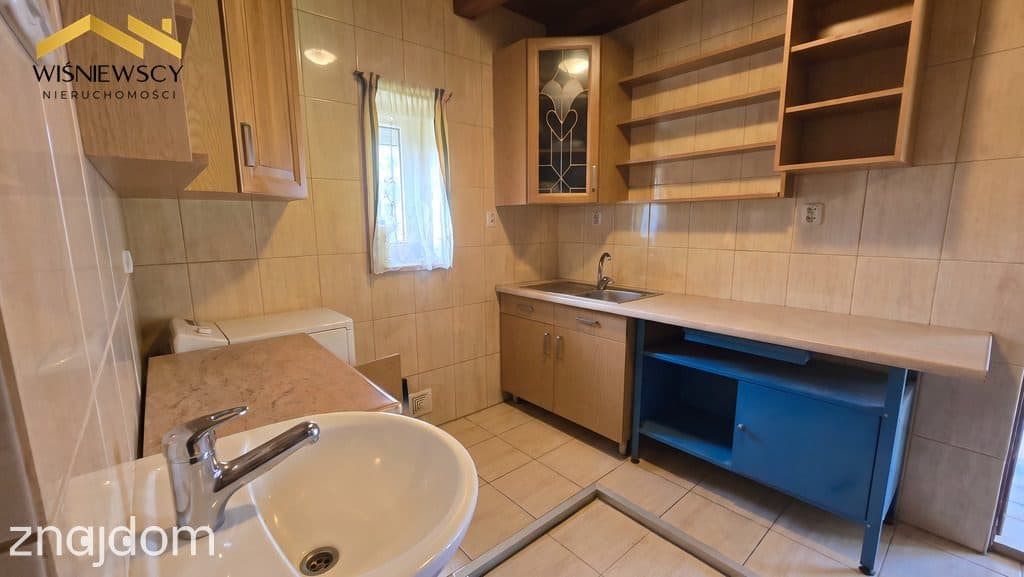 Dom ze stajnią na działce 8256 m²-Kochanówka - zdjęcie 16