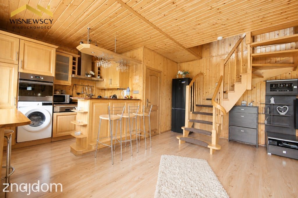 Dwa domy nad stawem, poza wsią, działka 7947 m2 - zdjęcie 12