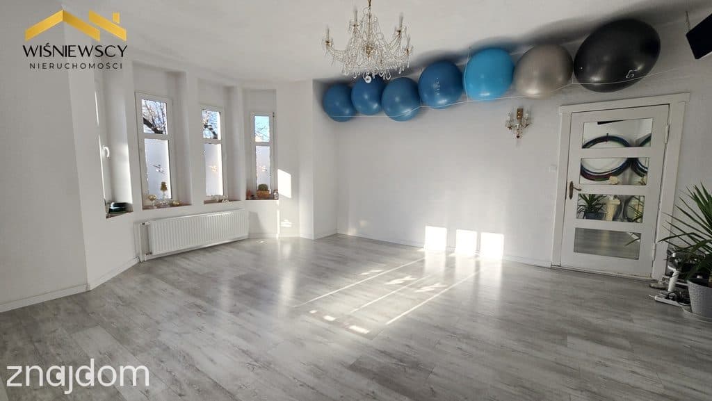 Dom-7 pokoi i działka 617 m² - zdjęcie 3
