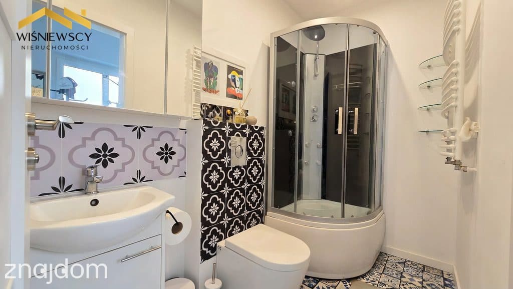 Dom-7 pokoi i działka 617 m² - zdjęcie 7