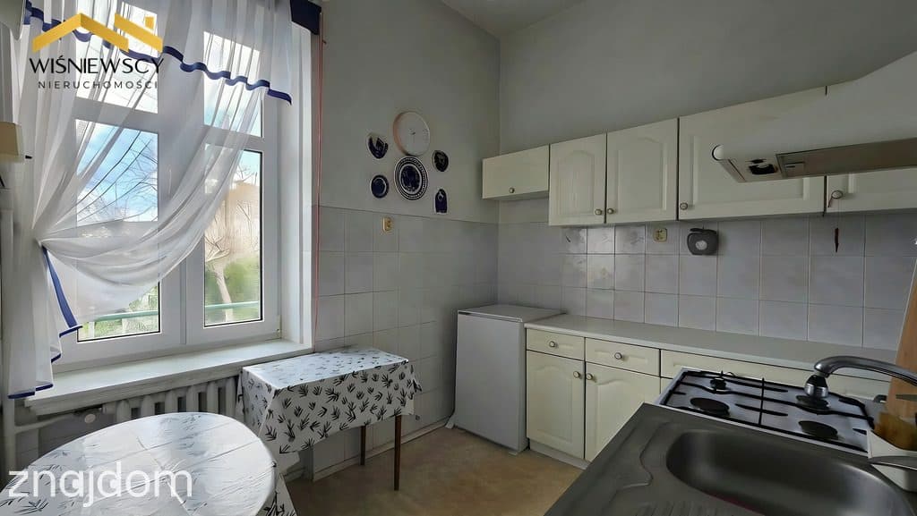 Dom-7 pokoi i działka 617 m² - zdjęcie 15