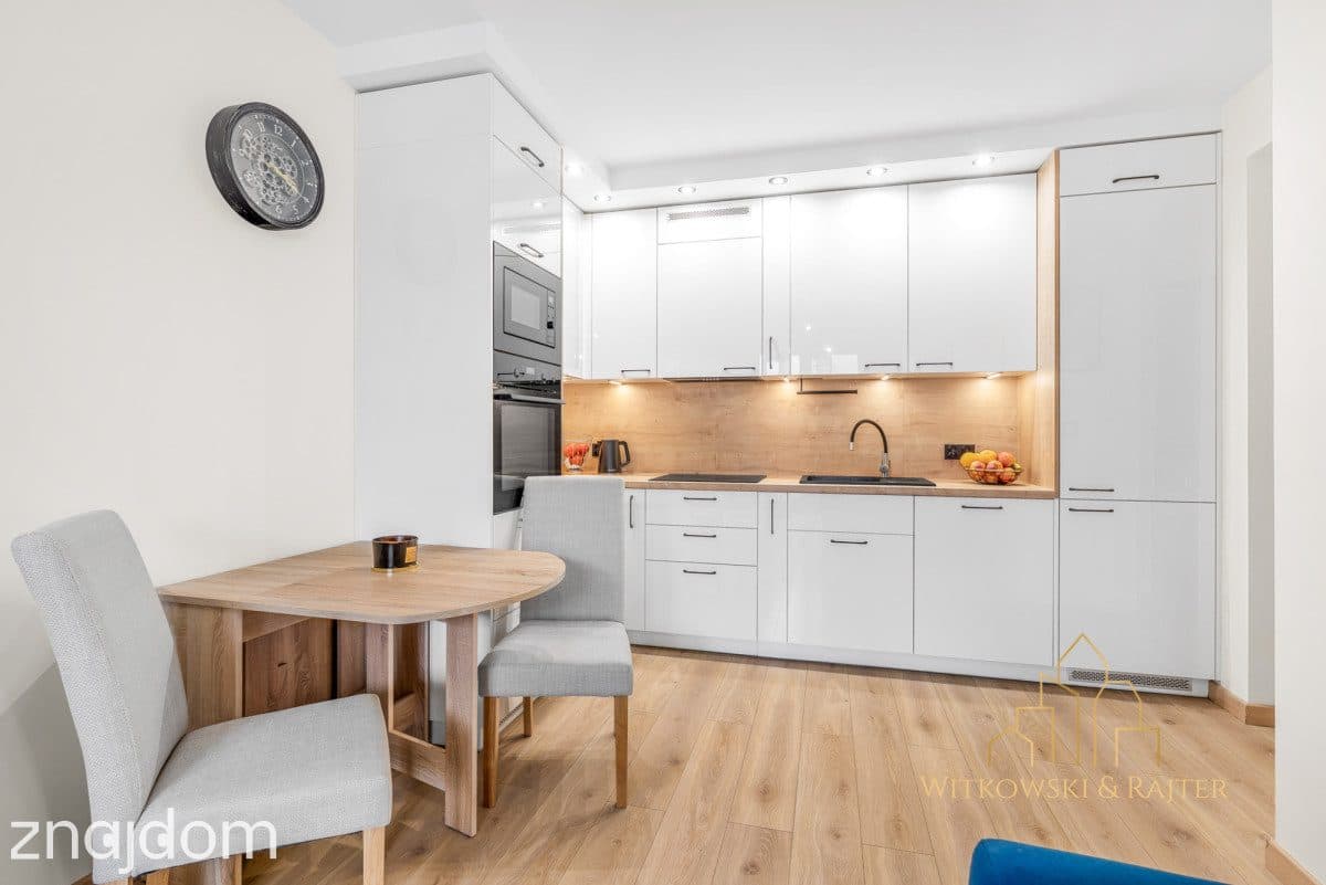 Po Remoncie Nowa Kuchnia 2 Pok. Garaż Klima Balkon - zdjęcie 3