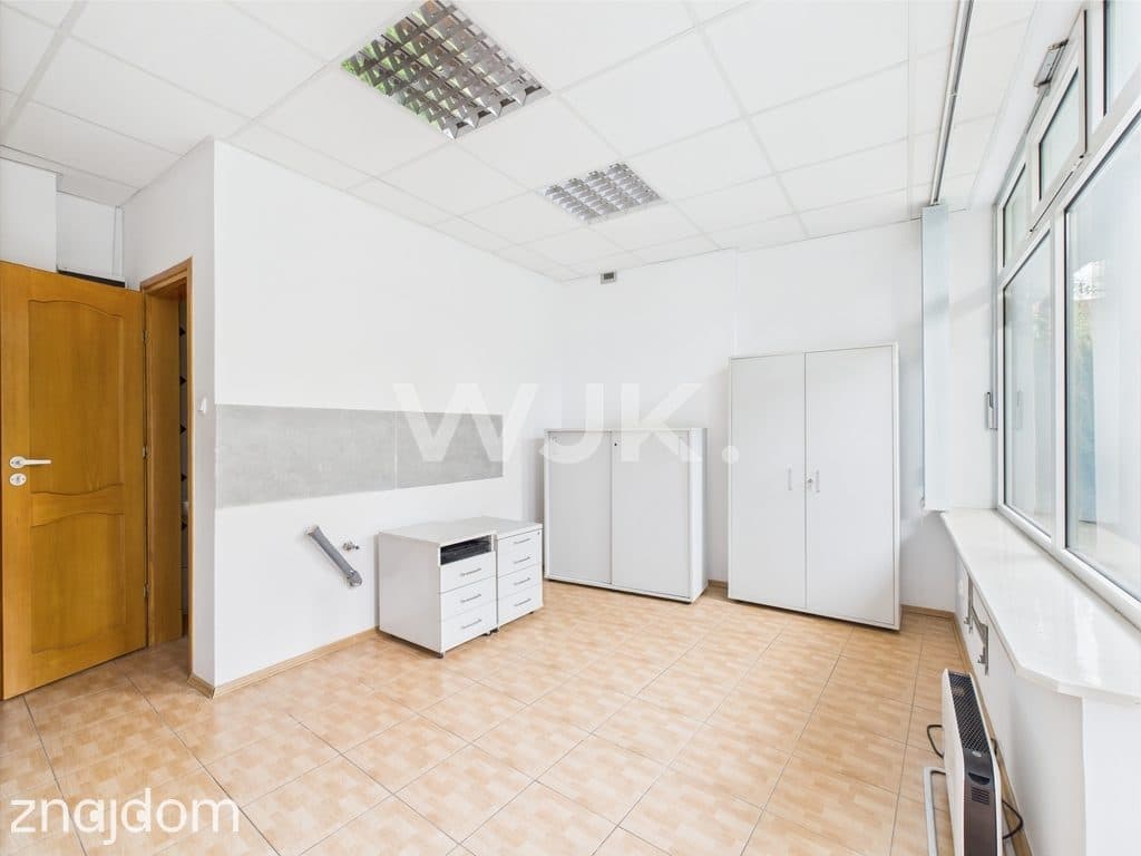 30,57m2, na biuro lub usługi, parter, Konstancin