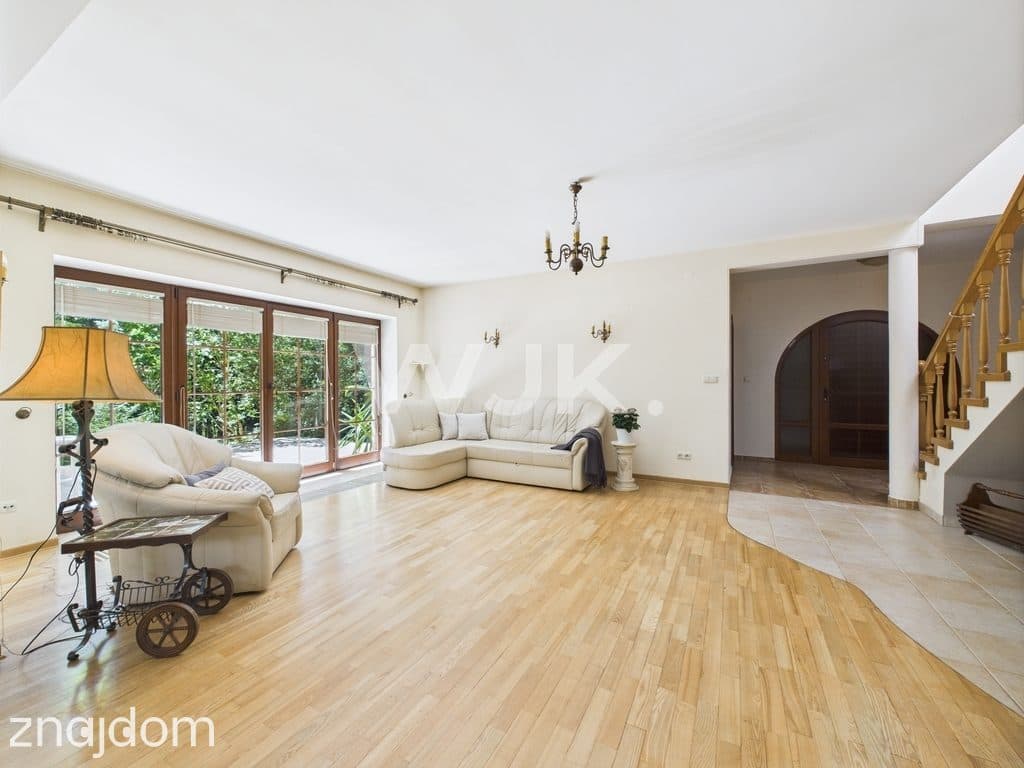 300m2, działka 1160m2, 7 pokoi, dom wolnostojący - zdjęcie 3