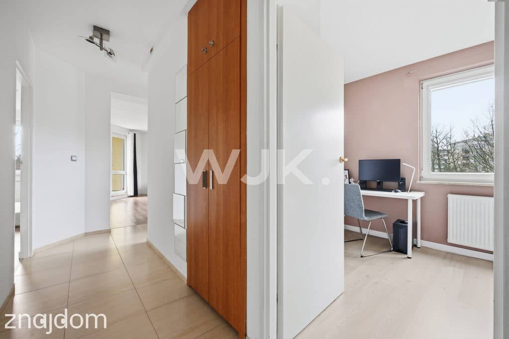 53m2, przy lesie, balkon, Rembertów - zdjęcie 2