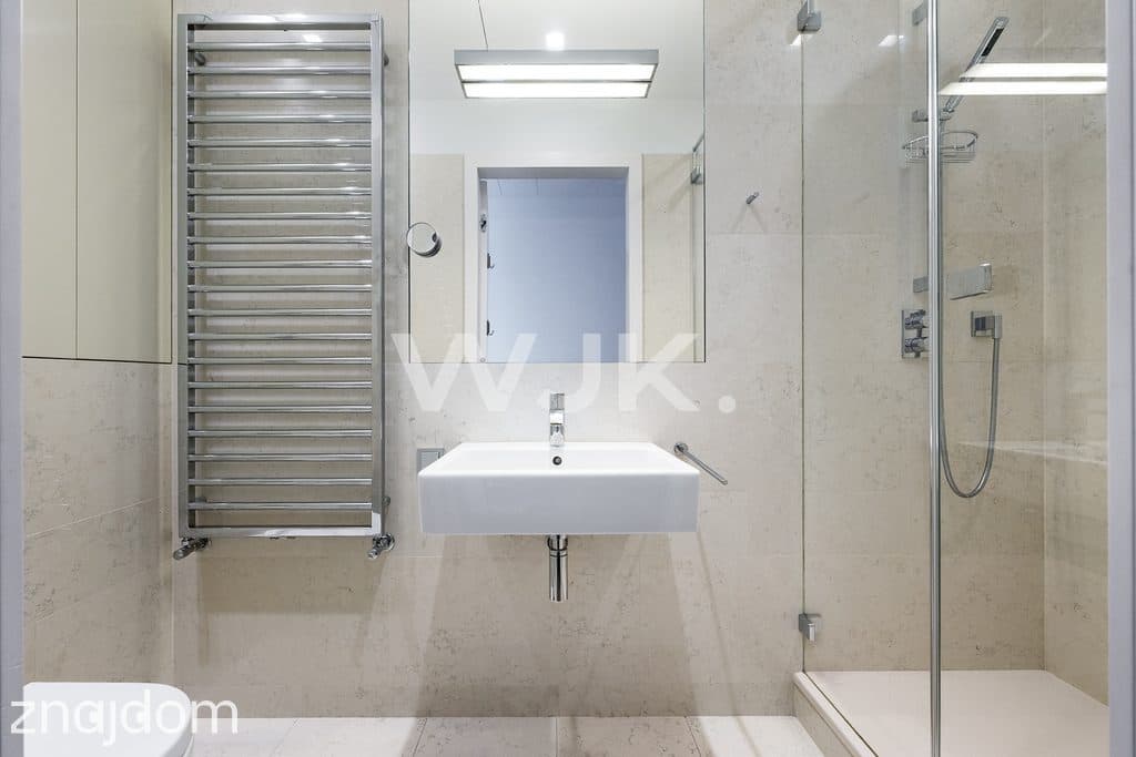 135m2, 3 pokoje, garaż, Cosmopolitan - zdjęcie 9