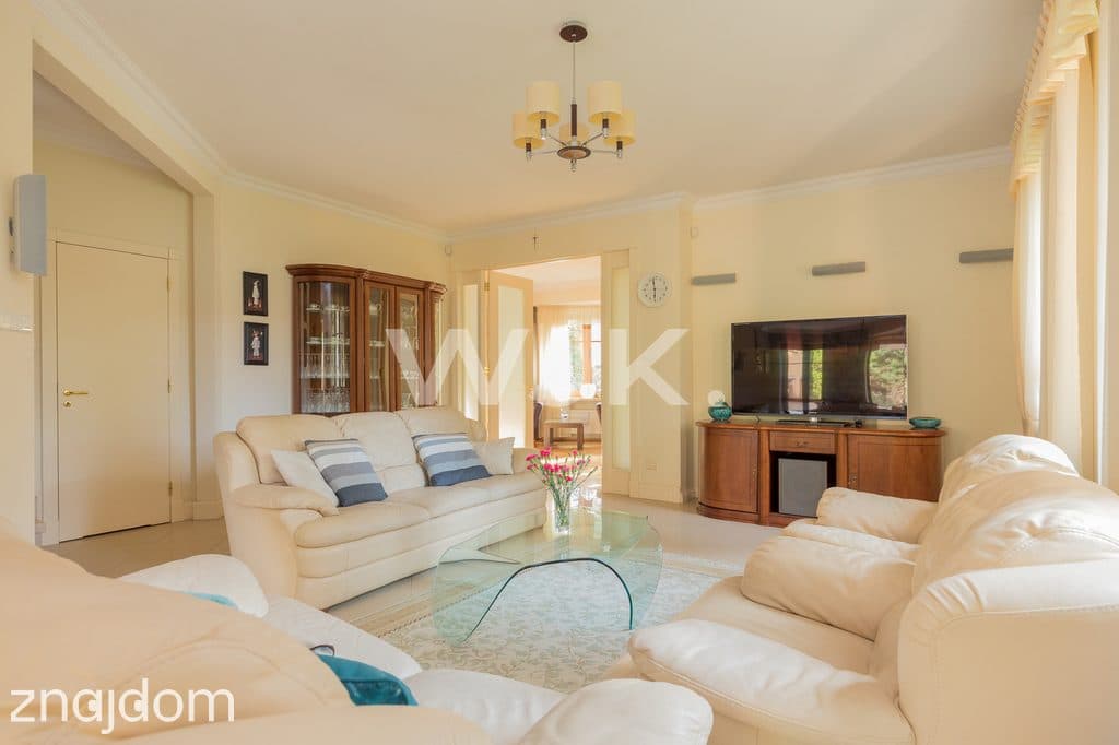 250m2, 4 sypialnie, dwupoziomowe,  "Pod Skocznią"