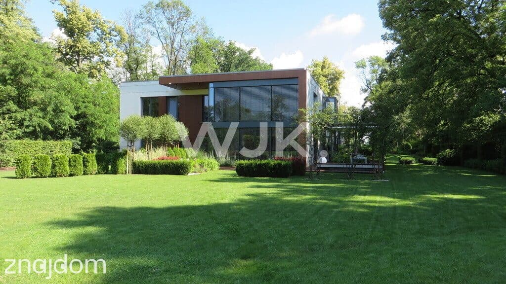 460m2, 7 pokoi, zamknięte osiedle, Strzykuły - zdjęcie 15