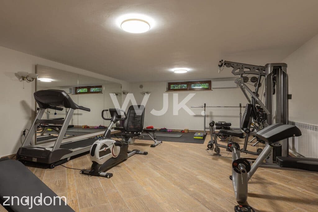 590m2, rezydencja przy lesie, staw kąpielowy, Wilcza Góra - zdjęcie 19