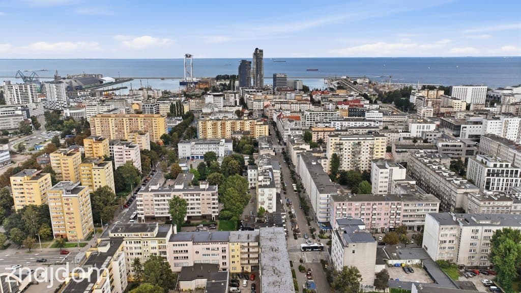 Modernistyczny apartament - centrum Gdyni - zdjęcie 20