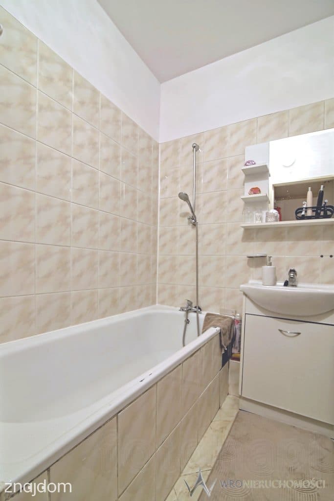 REZERWACJA /3 pok/balkon/teren zamknięty/parking - zdjęcie 10