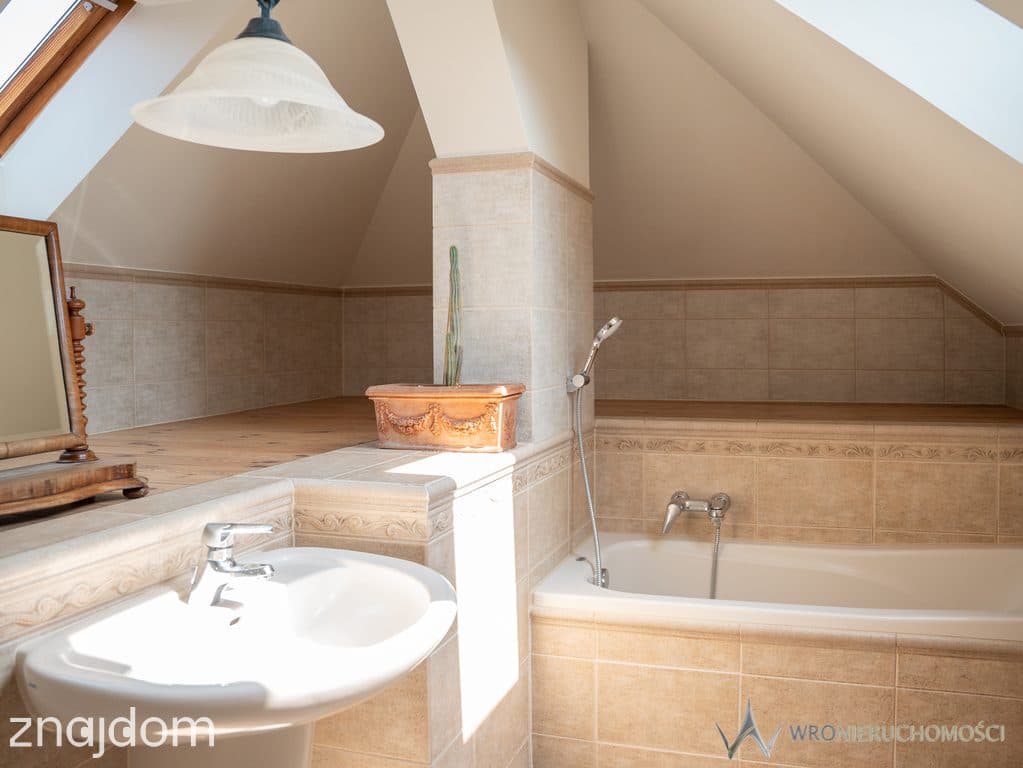 Apartament dwupoziomowy | Willa z ogrodem | Krzyki - zdjęcie 13