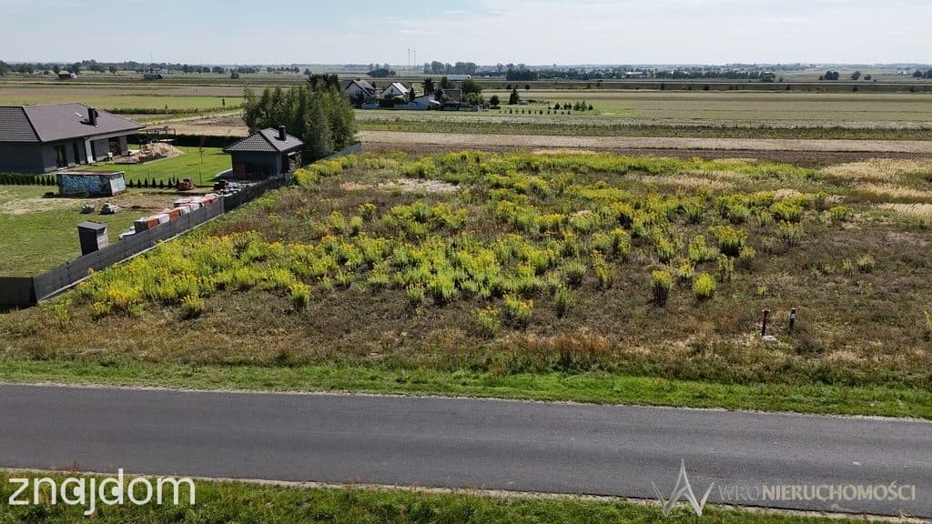 2100 m2 * Działka budowlana z WZ - zdjęcie 7