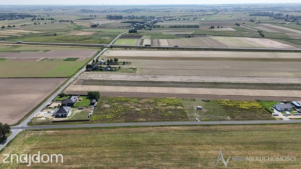 2100 m2 * Działka budowlana z WZ