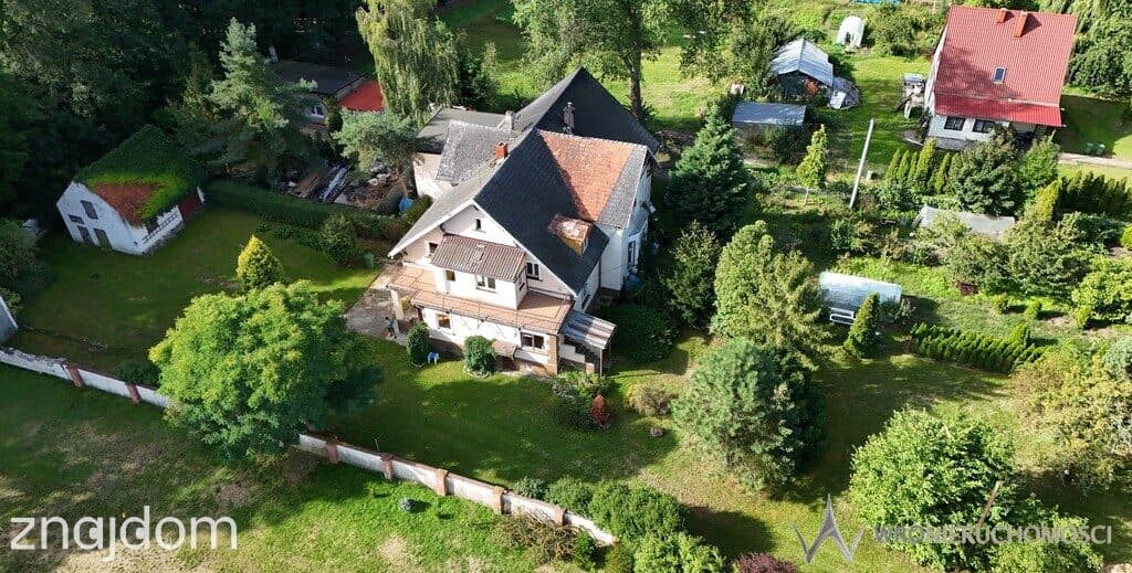 POŁÓWKA DOMU I PRYWATNE WEJŚCIE DO PARKU SZCZODRE