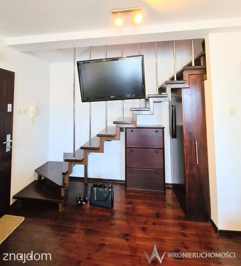 Dwupoziomowe | 3 pokoje | 2 łazienki | 61 m² - zdjęcie 8