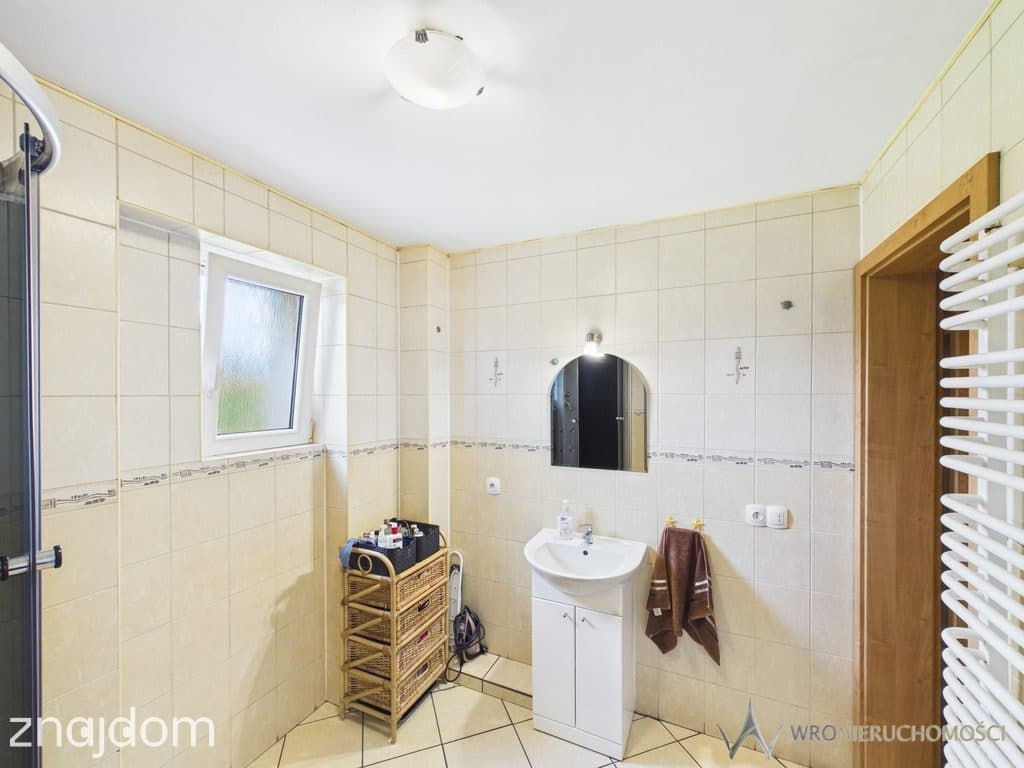 Przestronny dom z dużą działką | Dobroszyce | 6 pokoi - zdjęcie 15