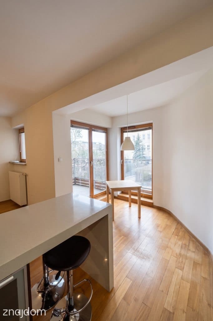 Elegancki apartament z garażem na Mokotowie - zdjęcie 7