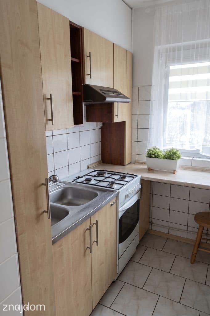 Ustawne trzy pokoje blisko metra na Bielanach - zdjęcie 7