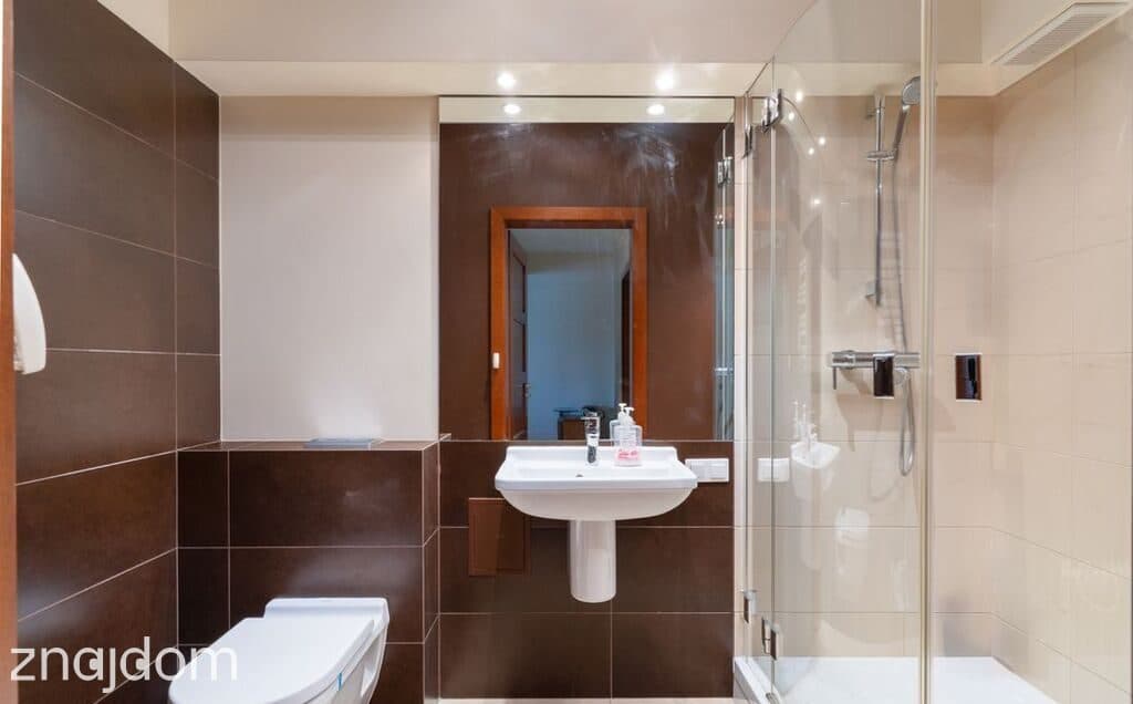 Przestronny 4-pokojowy apartament | metro | parking - zdjęcie 8