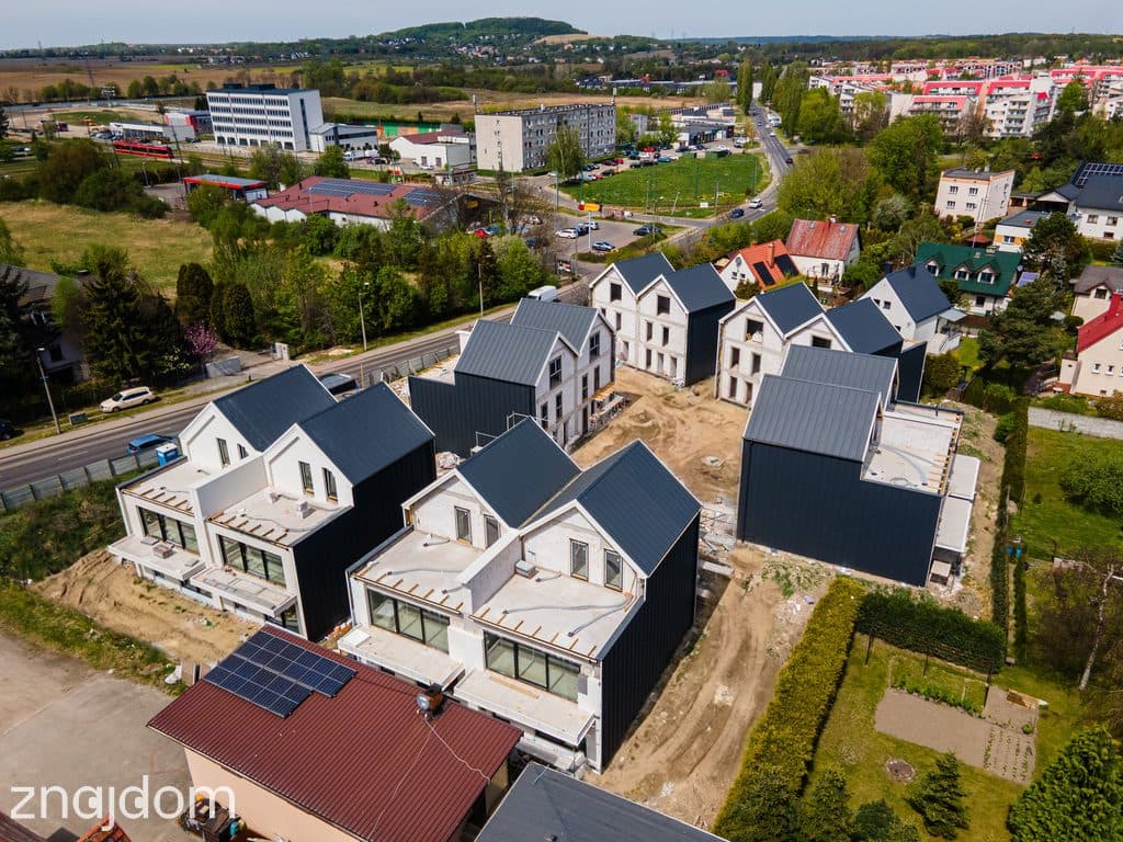 Apartament 64m2 z dużym ogrodem - zdjęcie 20