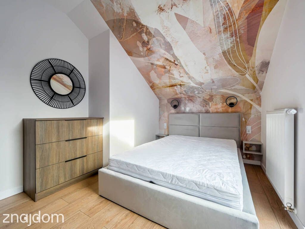 Komfortowy Apartament z Ogródkiem przy Pogorii 4 - zdjęcie 10