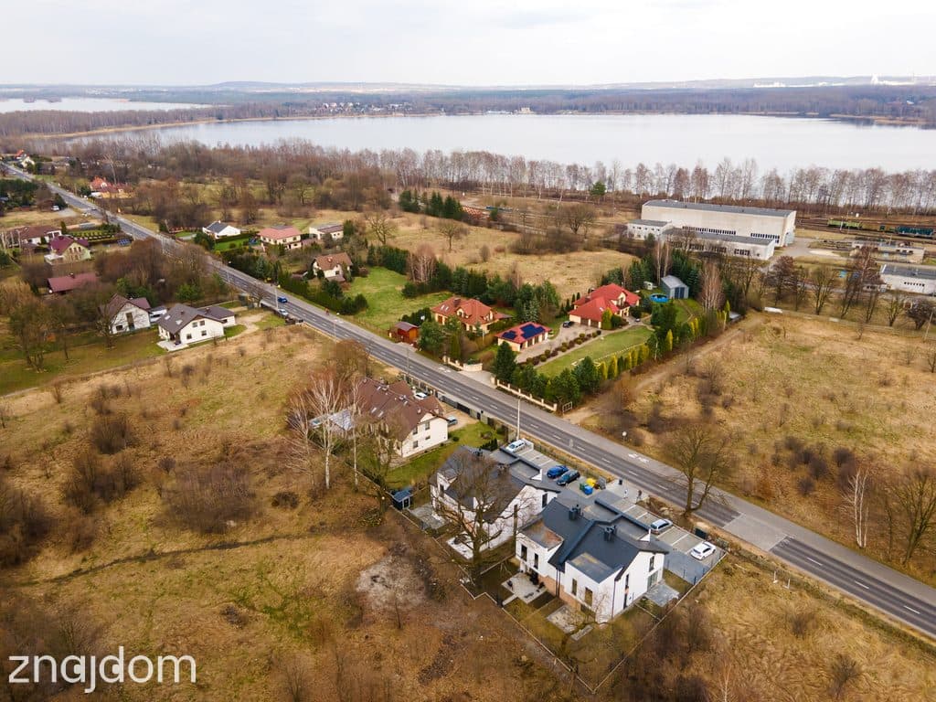 Komfortowy Apartament z Ogródkiem przy Pogorii 4 - zdjęcie 17