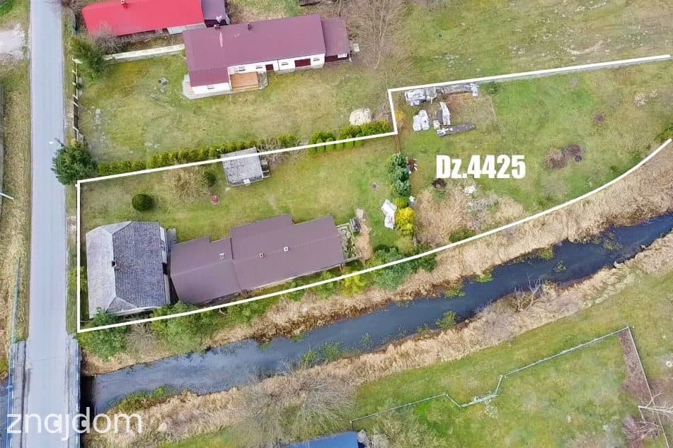 Dom nad rzeką w otoczeniu lasów - zdjęcie 17