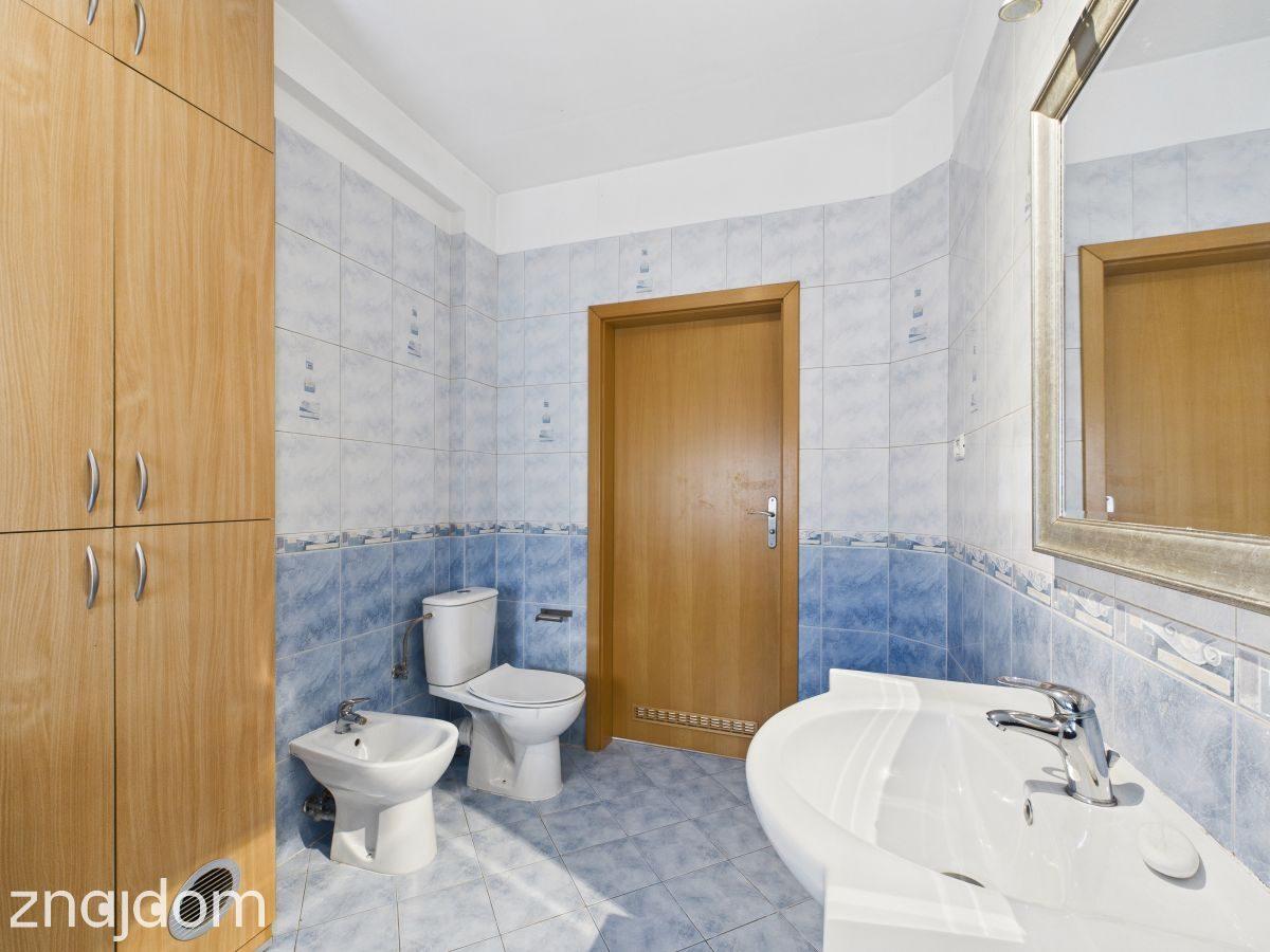 Przestronne 109 m² na zamkniętym osiedlu - zdjęcie 18