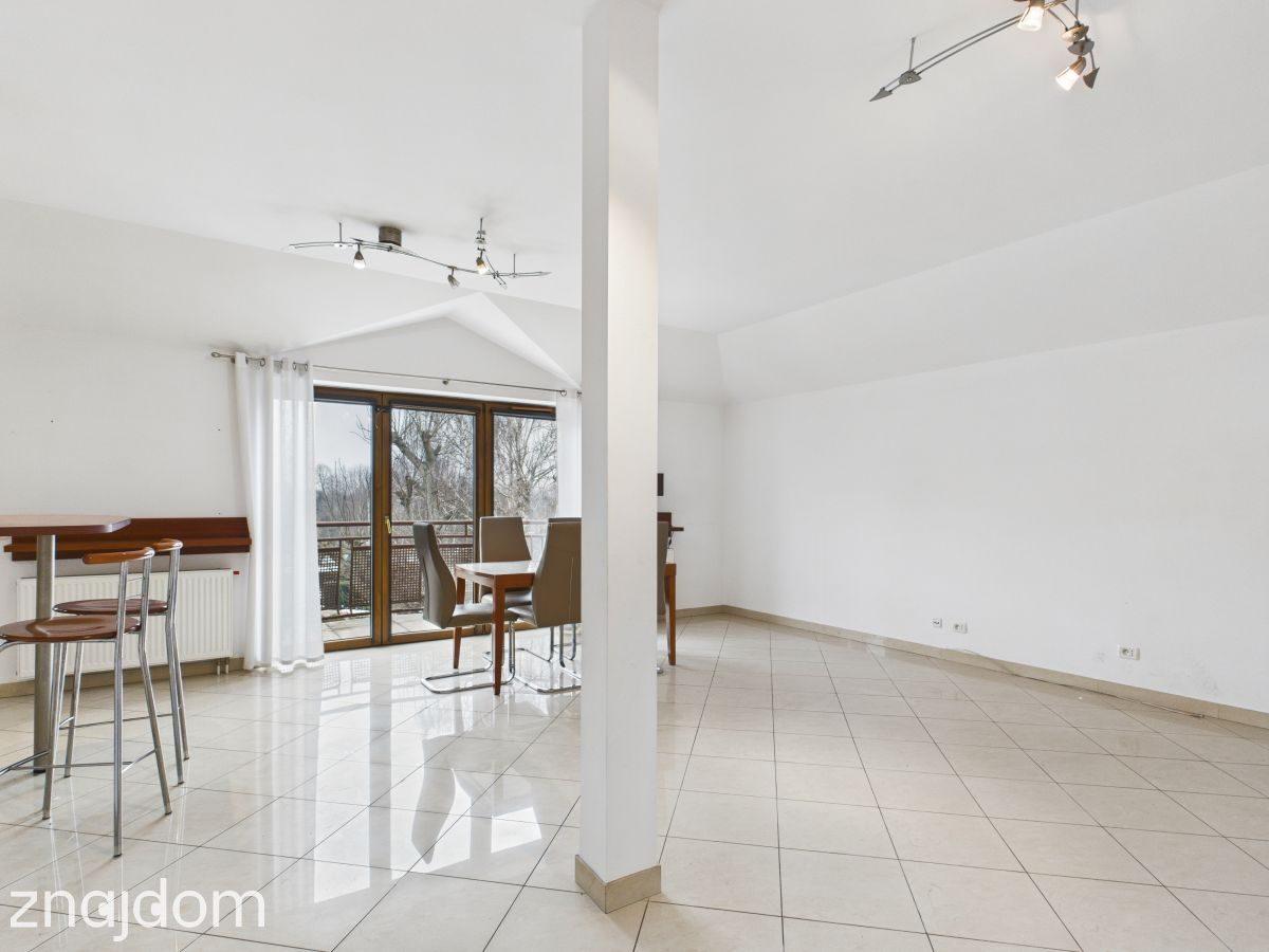 Przestronne 109 m² na zamkniętym osiedlu - zdjęcie 7