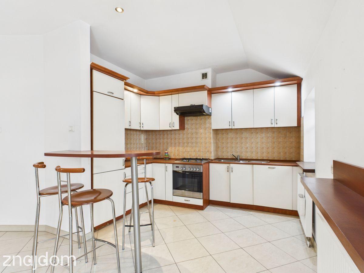 Przestronne 109 m² na zamkniętym osiedlu - zdjęcie 4