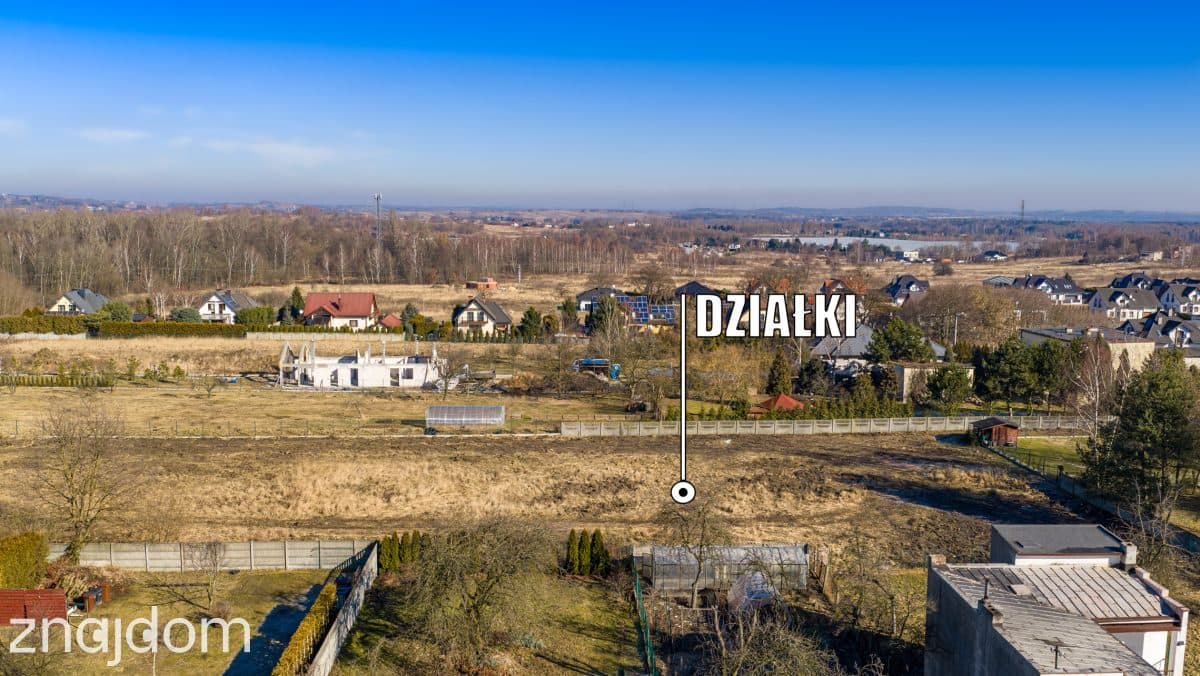 Działka budowlana o idealnym kształcie - zdjęcie 17