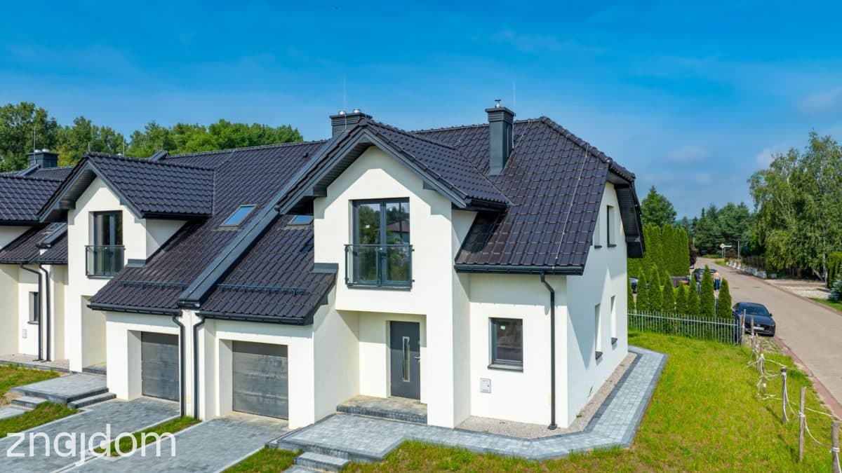 Dom w zabudowie szeregowej z garażem - zdjęcie 12