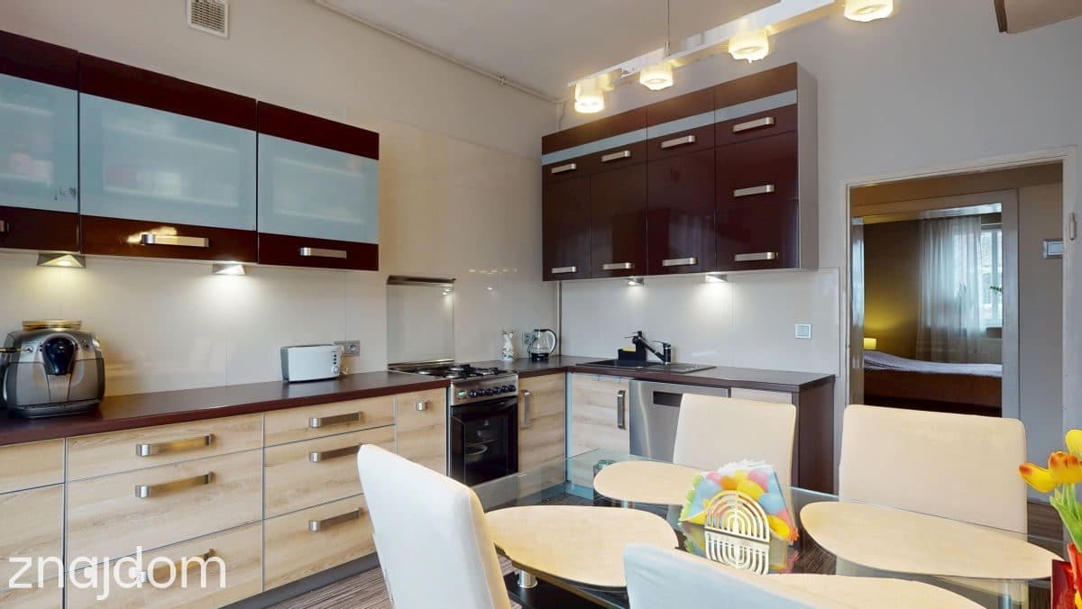 4 pokoje z balkonem w centrum! Do wejścia - zdjęcie 15
