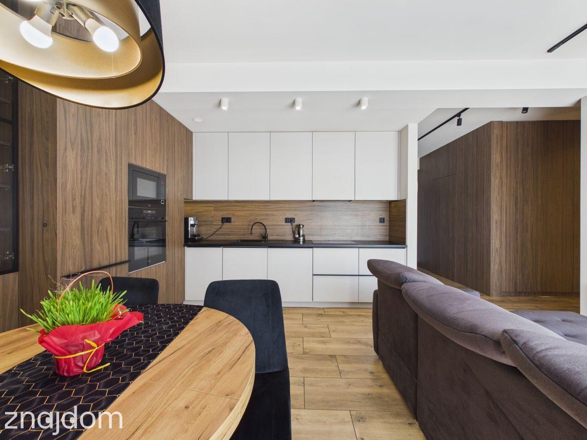 Luksusowy apartament w topowej lokalizacji - zdjęcie 6
