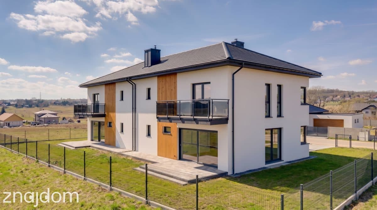 146m2 , w spokojnej okolicy - zdjęcie 11