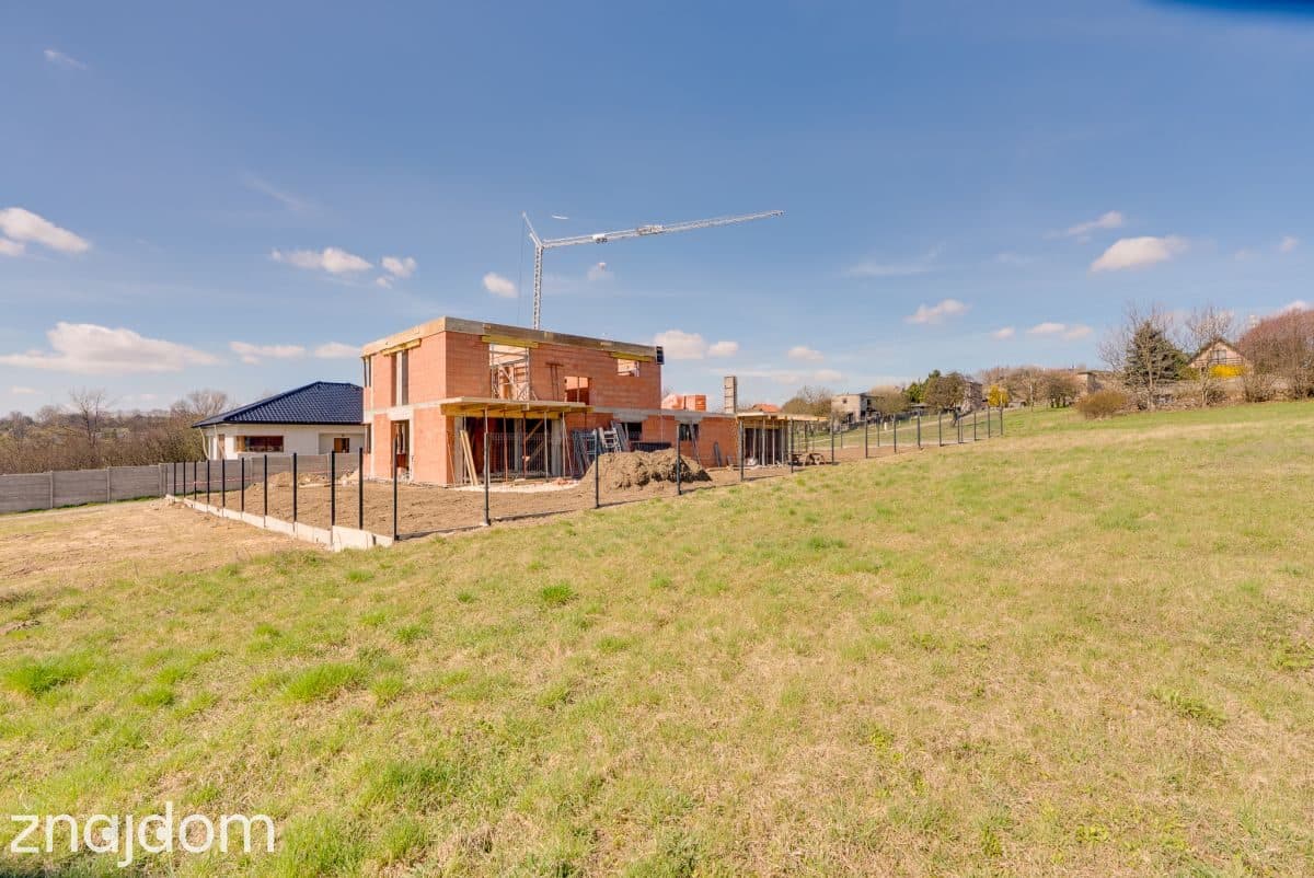 146m2 , w spokojnej okolicy - zdjęcie 12