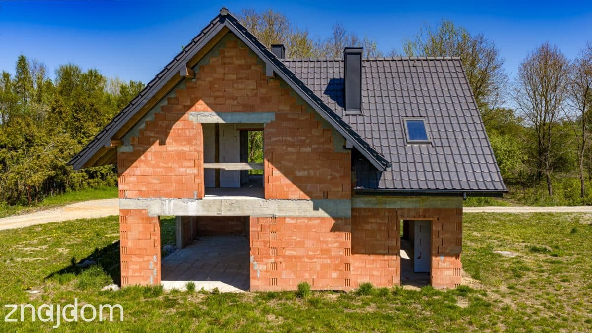 Dom wolnostojący na terenach zielonych k/Krakowa - zdjęcie 9