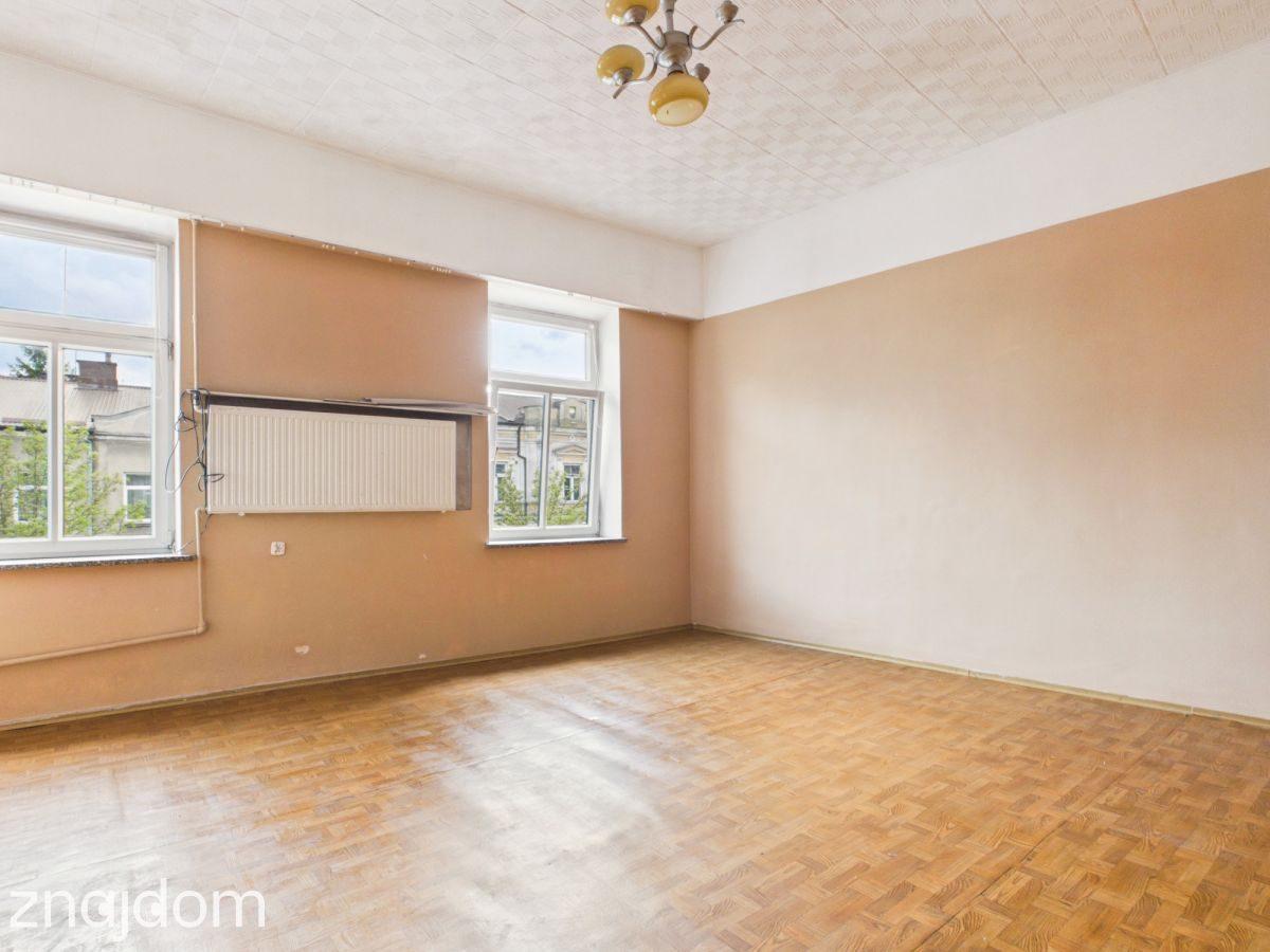 72 m2 potencjału u zbiegu głównych ulic. Okazja - zdjęcie 7