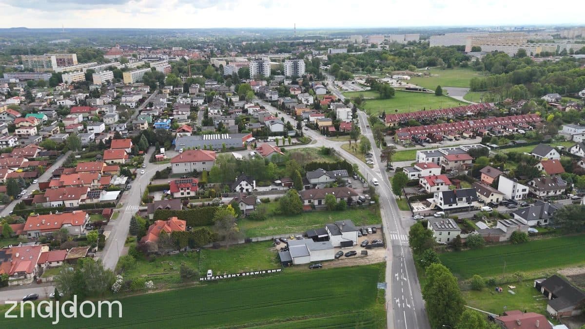 Działka blisko centrum. - zdjęcie 14
